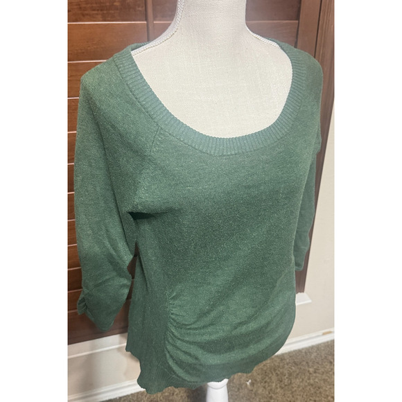89th & Madison Women’s Sweater Kelly Green sz L soft knit pullover ruched sides - Picture 2 of 7
